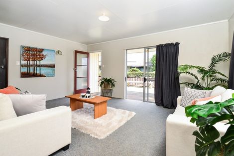 Photo of property in 26 Elmwood Crescent, Pukete, Hamilton, 3200
