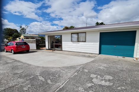 Photo of property in 158a Peel Street, Westport, 7825