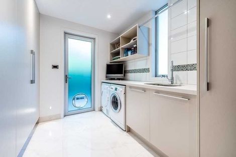 Photo of property in 37b View Road, Campbells Bay, Auckland, 0630