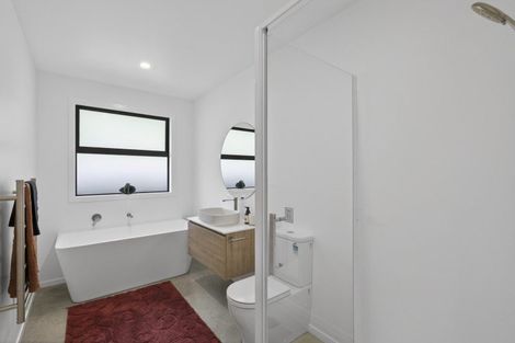 Photo of property in 94 Eliot Street, New Plymouth, 4310
