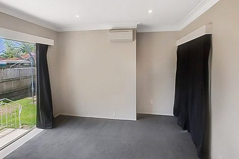 Photo of property in 2/90 Pakuranga Road, Pakuranga, Auckland, 2010