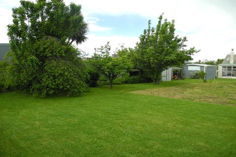 Photo of property in 56 Rhodes Street, Waimate, 7924