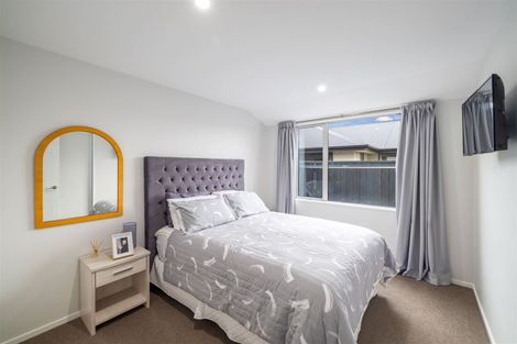 Photo of property in 49 Westpark Boulevard, Rangiora, 7400