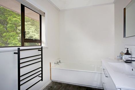 Photo of property in 2 Brough Road, Manurewa East, Auckland, 2102