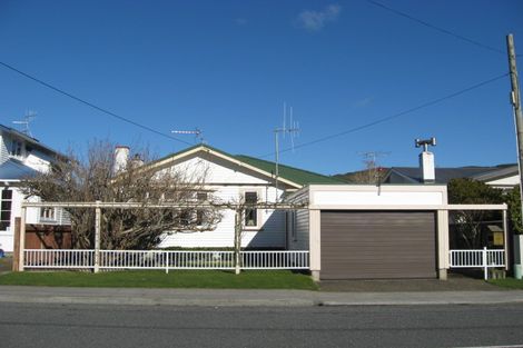 Photo of property in 67 Friend Street, Karori, Wellington, 6012