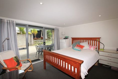 Photo of property in 264 Glenvar Road, Torbay, Auckland, 0630