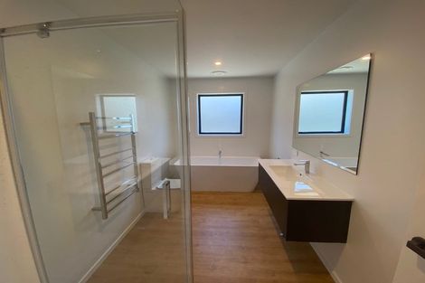 Photo of property in 35 Silver Street, Lower Shotover, Queenstown, 9304