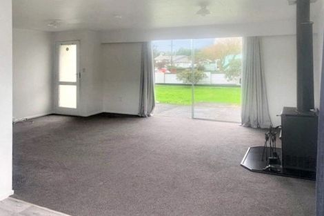 Photo of property in 70 Stout Street, Shannon, 4821