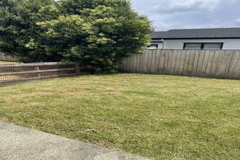 Photo of property in 120 Matua Road, Huapai, Kumeu, 0810