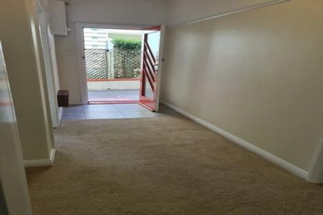 Photo of property in 1/28 Clifton Terrace, Kelburn, Wellington, 6012