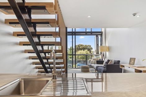 Photo of property in 11/436 Maunganui Road, Mount Maunganui, 3116