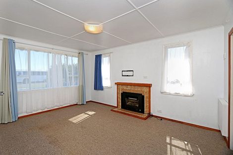 Photo of property in 33 Longfellow Road, Opunake, 4616