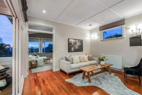Photo of property in 31 Glen Road, Mornington, Dunedin, 9011
