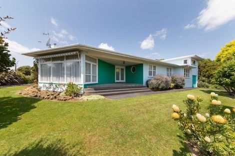 Photo of property in 2 York Place, Awapuni, Palmerston North, 4412