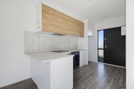 Photo of property in 138b Tiriwa Drive, Massey, Auckland, 0614