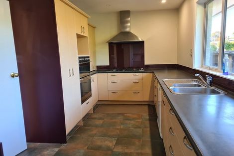 Photo of property in 5 Guinness Crescent, Ilam, Christchurch, 8041