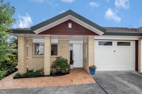 Photo of property in 23 Abercrombie Street, Howick, Auckland, 2014