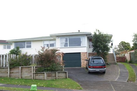 Photo of property in 52 Advene Road, Cockle Bay, Auckland, 2014