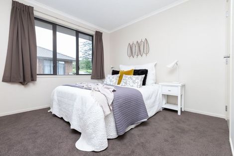 Photo of property in 2/108 Old Farm Road, Hamilton East, Hamilton, 3216