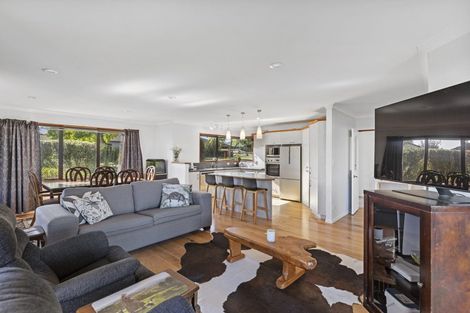 Photo of property in 16 Portobello Way, Huntington, Hamilton, 3210