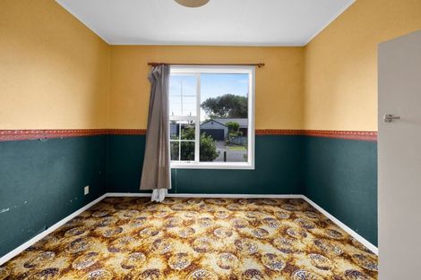 Photo of property in 18 Cameron Street, Hawera, 4610