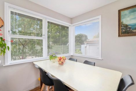 Photo of property in 11 Kahu Street, Utuhina, Rotorua, 3015