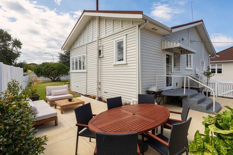 Photo of property in 1/22 Newcastle Terrace, Mount Albert, Auckland, 1025