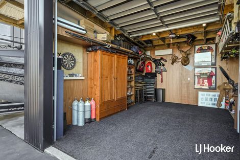 Photo of property in 11 Tatai Road, Bowentown, Waihi Beach, 3177