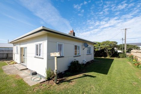 Photo of property in 35 Mawhitiwhiti Road, Normanby, Hawera, 4614