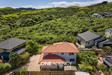 Photo of property in 19 Cabbage Tree Grove, Woodridge, Wellington, 6037