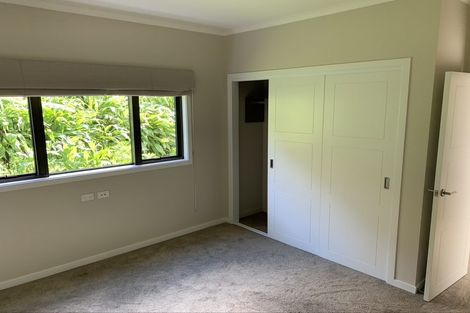 Photo of property in 11 Shelby Place, Long Bay, Auckland, 0630