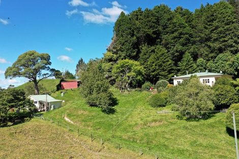 Photo of property in 409 Hokoroa Road, Tauwhareparae, Tolaga Bay, 4077