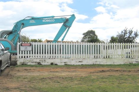 Photo of property in 206 Tamaki Road, Whangamata, 3620