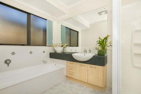 Photo of property in 45 Blackwood Drive, Wattle Downs, Auckland, 2103