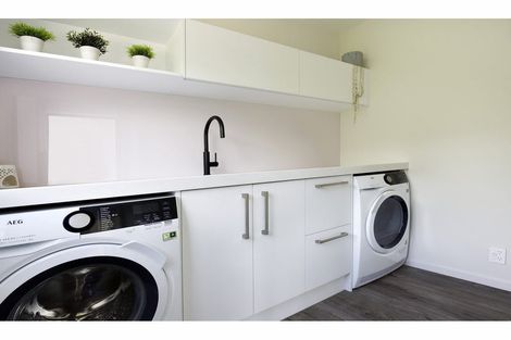 Photo of property in 16 Windleborn Place, Richmond, 7020