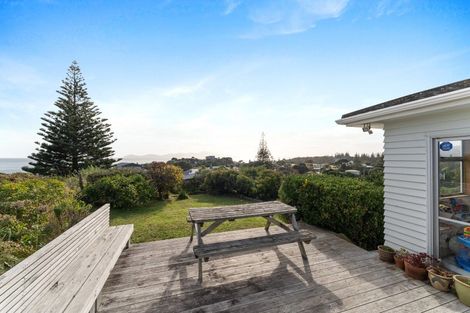 Photo of property in 9 Miriona Grove, Paekakariki, 5034
