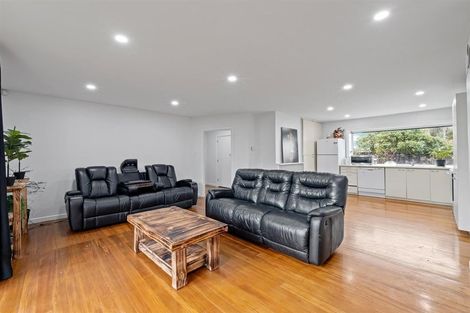 Photo of property in 33 Shelley Street, Rolleston, 7614