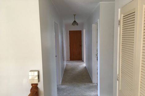 Photo of property in 11a Orewa Heights Crescent, Orewa, 0931