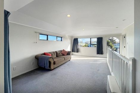 Photo of property in 55 Raglan Avenue, Cloverlea, Palmerston North, 4412