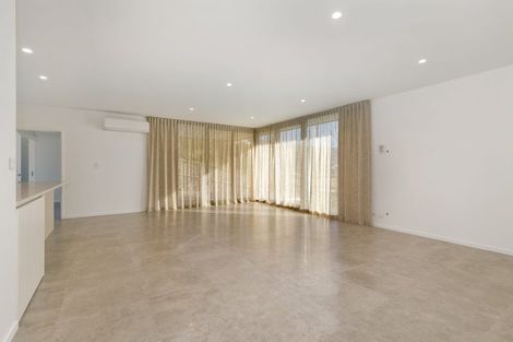 Photo of property in 12b Russell Street, Picton, 7220