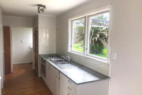 Photo of property in 35 Belgrave Place, Papakura, 2110