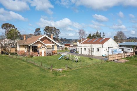 Photo of property in 122 Great South Road, Huntly, 3700