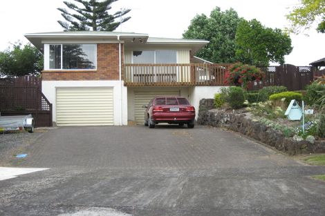 Photo of property in 8 Richardson Avenue, Pukekohe, 2120