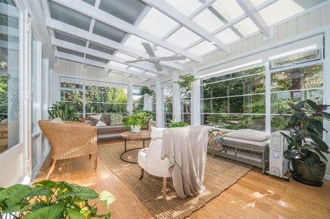 Photo of property in 10 Cremorne Avenue, Hokowhitu, Palmerston North, 4410