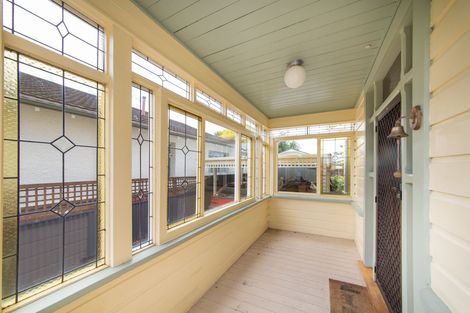 Photo of property in 34 Florence Avenue, Palmerston North, 4414