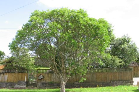 Photo of property in 2/15 Beatrix Street, Avondale, Auckland, 1026