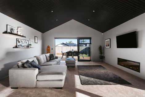 Photo of property in 46 Montiicola Drive, Papamoa Beach, Papamoa, 3118