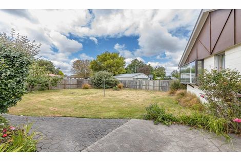 Photo of property in 66 Oakley Crescent, Hornby, Christchurch, 8042