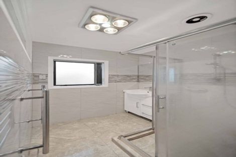 Photo of property in 1/48 Willis Road, Papakura, 2110