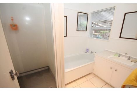 Photo of property in 535 Weymouth Road, Weymouth, Auckland, 2103